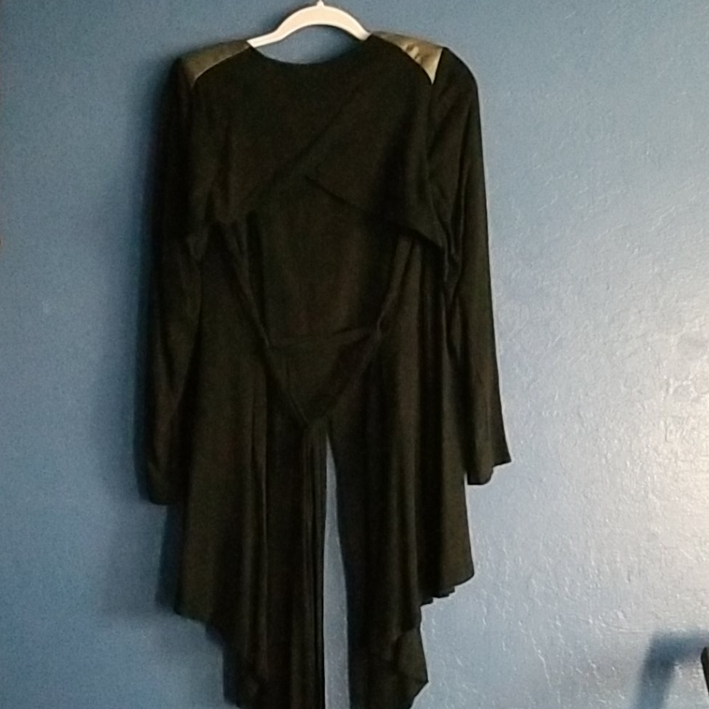 Coat - Picture 2 of 2